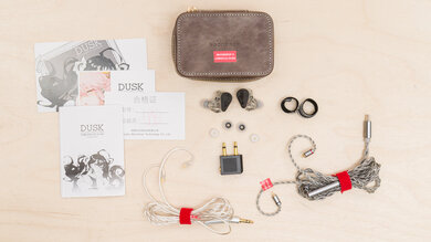 MOONDROP x Crinacle DUSK In The Box Picture