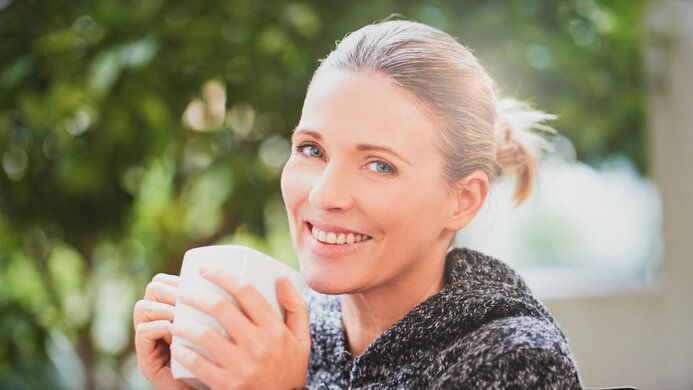 Dell U3223QE Average Room