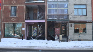 Canon EOS 90D Sample Gallery - Studio