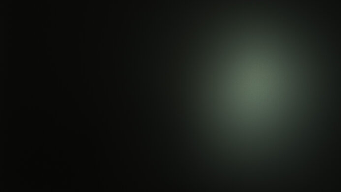 Dell UltraSharp U2721DE Average Room Off Picture