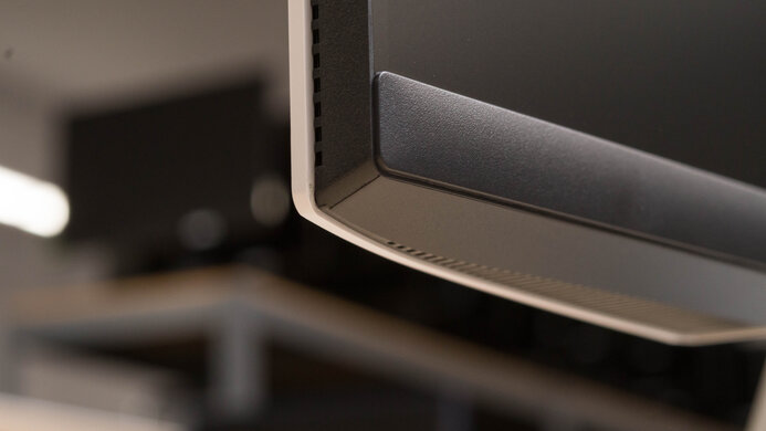 Dell S2421H Build Quality Picture