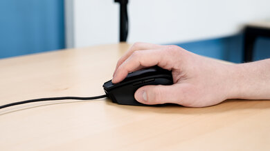 Corsair M65 PRO RGB Claw Grip Picture