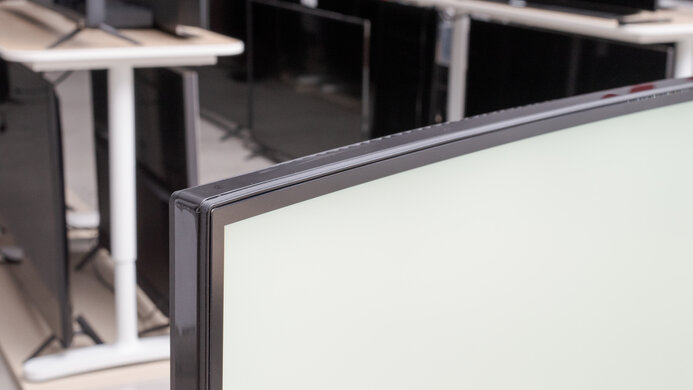 LG 38GL950G-B Borders Picture