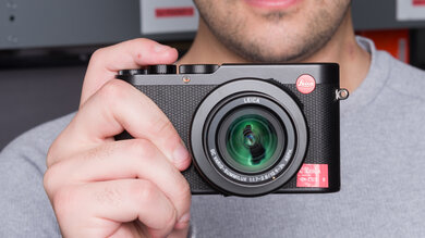 Leica D-Lux 8 Hand Grip Picture