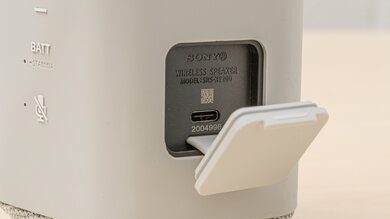 Sony SRS-XE200 Controls Photo 2