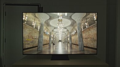 TCL QM8/QM851G QLED HDR Hallway Photo