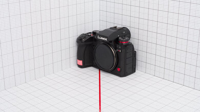 Panasonic LUMIX S1RII Portability Picture