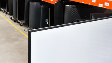 Hisense QD6/QD65NF QLED Borders Picture