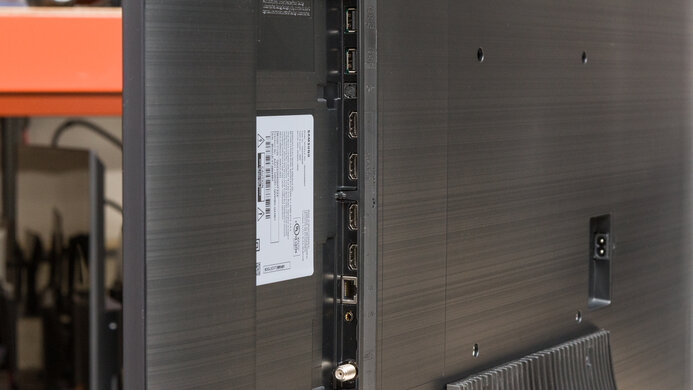 Samsung 43 QN90B QLED Inputs 1