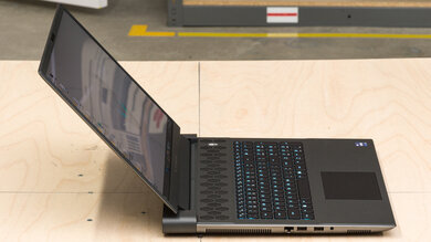 Dell Alienware m18 R2 (2024) Hinge Photo