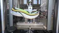 Saucony Paramount Max Forefoot Bending Resistance Picture