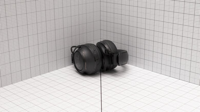 JBL CLUB 700BT Wireless Portability Picture