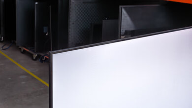 TCL Q5/Q550F QLED Borders Picture