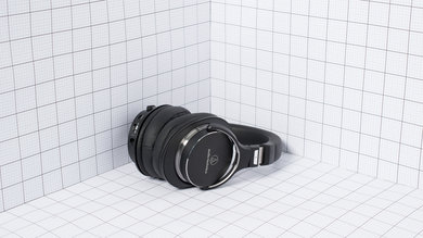Audio-Technica ATH-MSR7NC Portability Picture