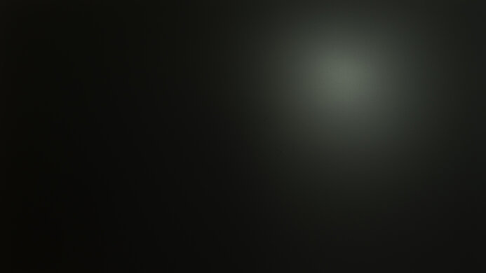 LG 27GN800-B Average Room Off Picture