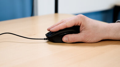 Corsair HARPOON RGB PRO Fingertip Grip Picture