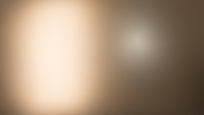 LG 32GN650-B/32GN63T-B Bright Room Off Picture