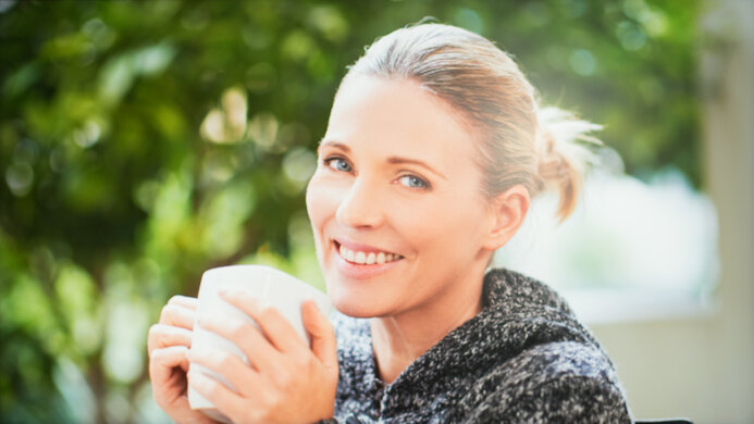 ASUS ROG Strix XG279Q Average Room