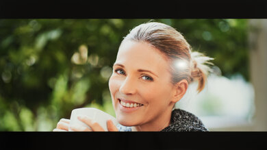 Samsung DU8000 Reflections Picture