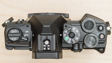 OM SYSTEM OM-5 Body Picture