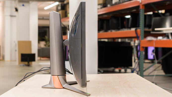 ASUS ROG Swift 360Hz PG27AQN Thickness Picture