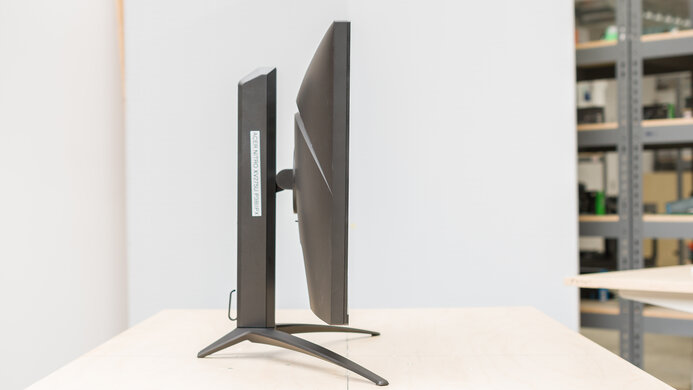 Acer Nitro XV275U P3biipx Thickness Picture