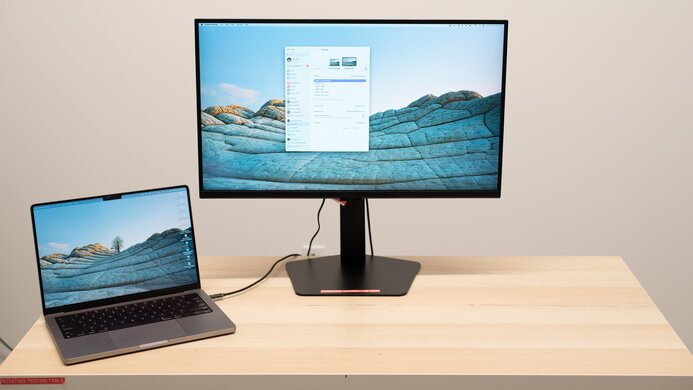 Samsung Odyssey G50D S27DG50 Display Picture