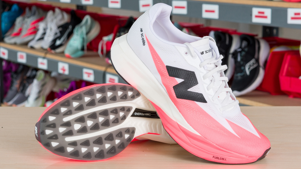 New Balance FuelCell SuperComp Elite v5 Review - RTINGS.com