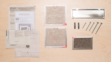 Samsung ME17R7021ES In The Box Photo