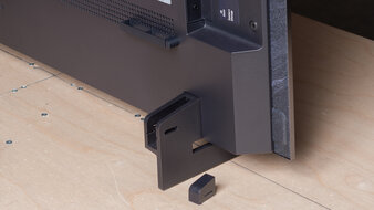 LG C5 42 OLED Ergonomics Picture