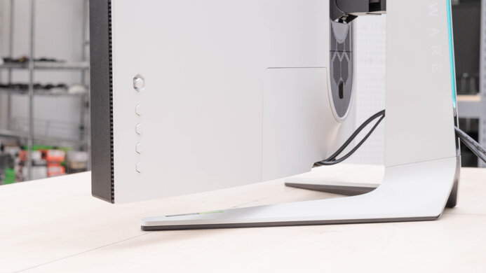 Dell Alienware AW3821DW Controls Picture