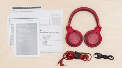 Pioneer DJ HDJ-CUE1BT In The Box Picture