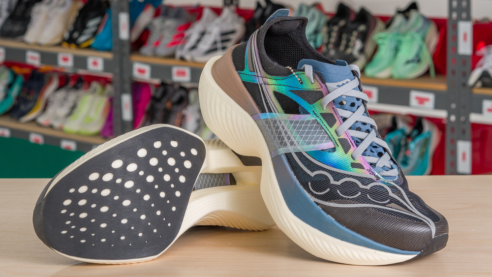 Saucony Endorphin Elite