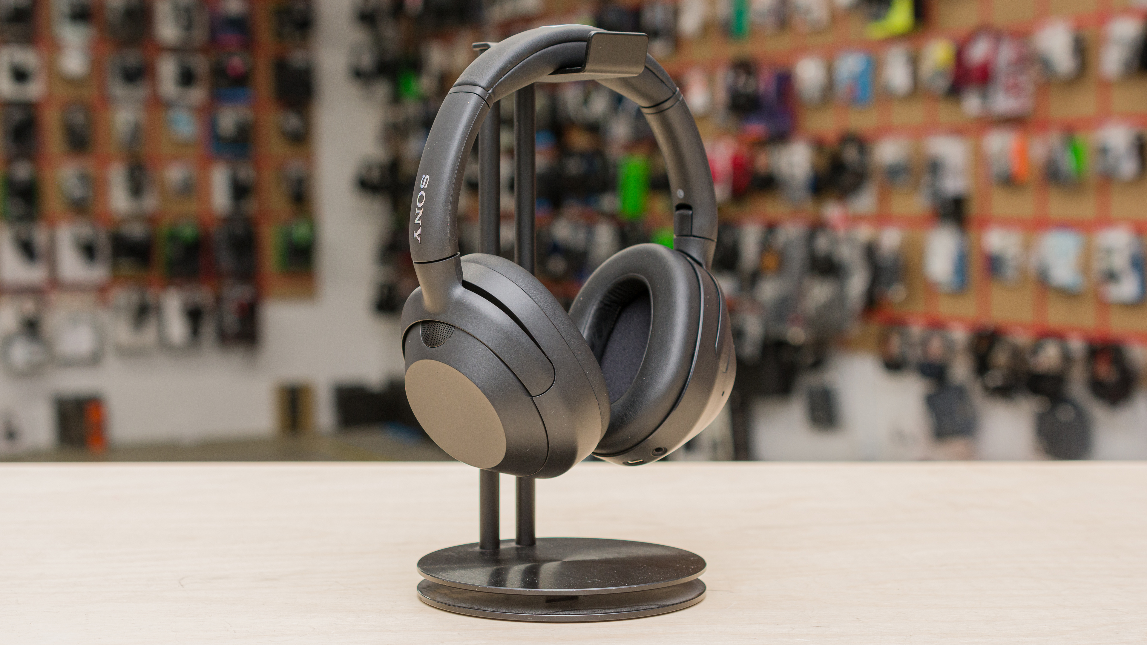 Sony WH-CH720N Wireless vs ULT WEAR: Which Headphones Are Better