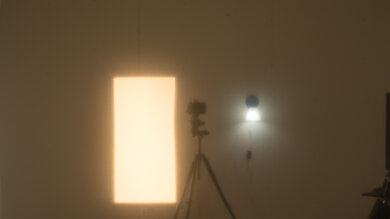 LG UN6970 Bright Room Off Picture