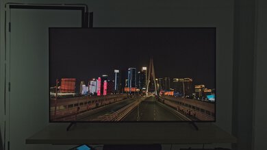 Samsung DU8000 HDR Cityscape Photo