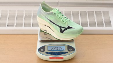 Mizuno Wave Rebellion Pro 3 Right Shoe Weight Photo