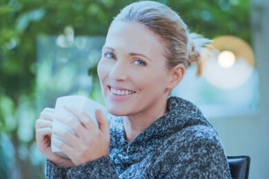 Microsoft Surface Go 2 (2020) Reflections Photo Max