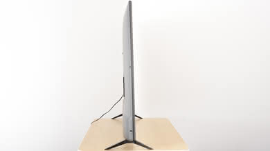 LG UK6570 Thickness Picture