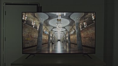 LG UQ7590 [UQ75, UQ7570] HDR Hallway Photo