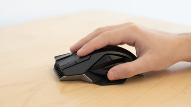 ASUS ROG Spatha Fingertip Grip Picture