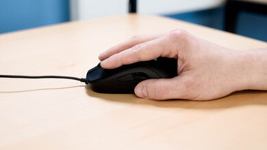 BenQ ZOWIE S1 Fingertip Grip Picture