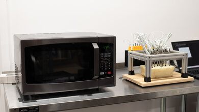 Toshiba EM925A5A-BS In-Test Picture