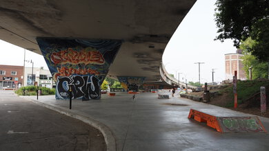 Olympus OM-D E-M5 Mark III Sample Gallery - Skate Park 