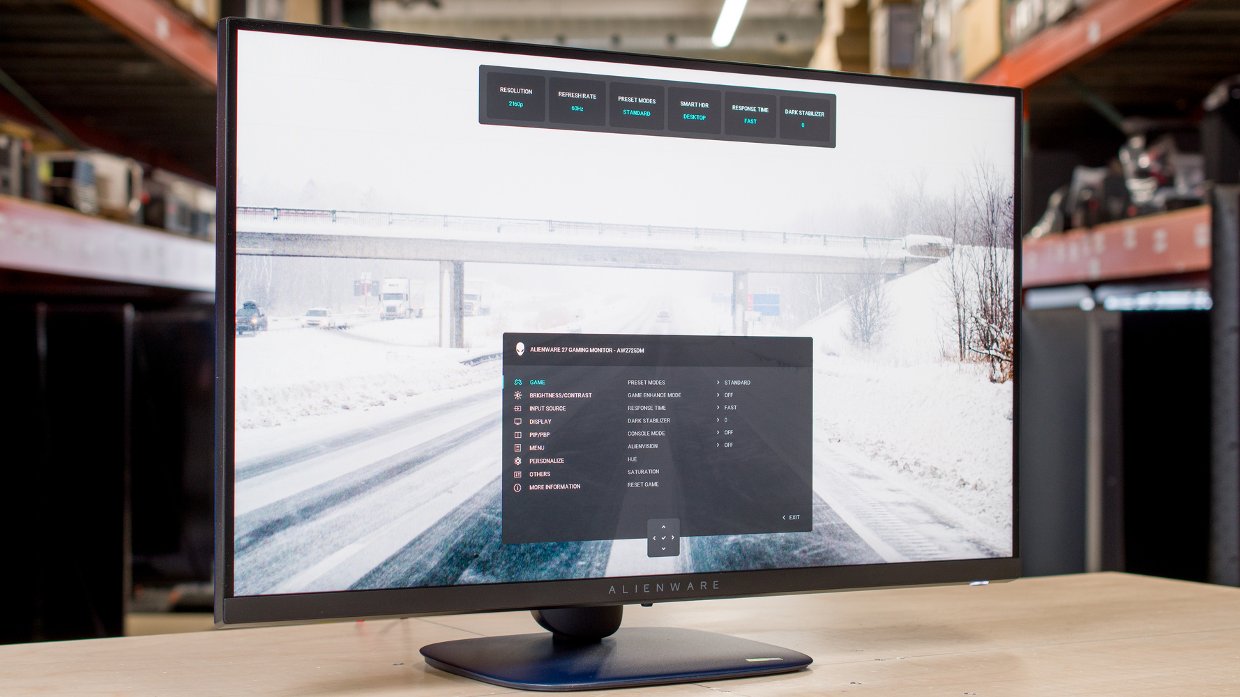 Dell Alienware AW2725DM Review - RTINGS.com