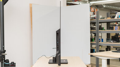 Panasonic Z85A OLED Thickness Picture