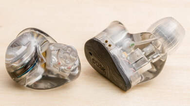 MOONDROP x Crinacle DUSK Build Quality Picture