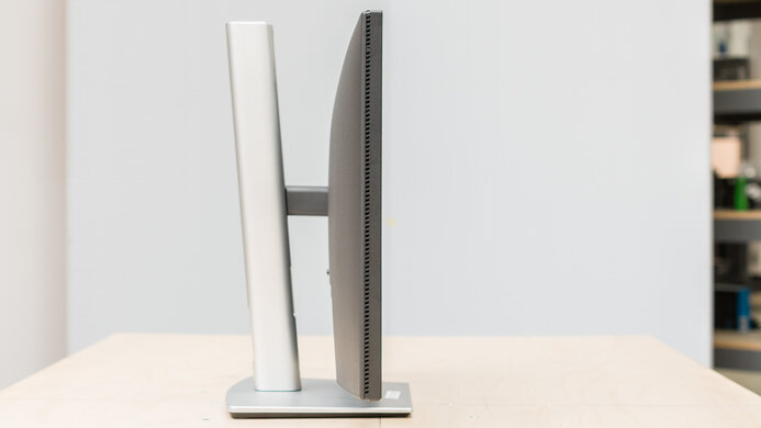 Dell P2425H Thickness Picture