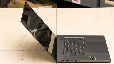 ASUS ROG Zephyrus G16 (2024) GU605 Hinge Photo