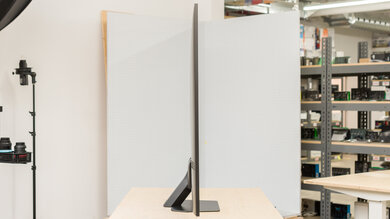 Samsung QN90D/QN90DD QLED Thickness Picture